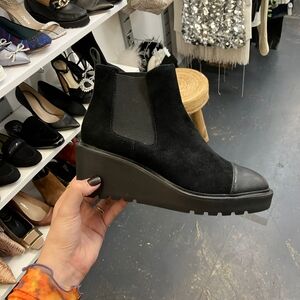 Sz 6 NIB $225 Cecilia boots